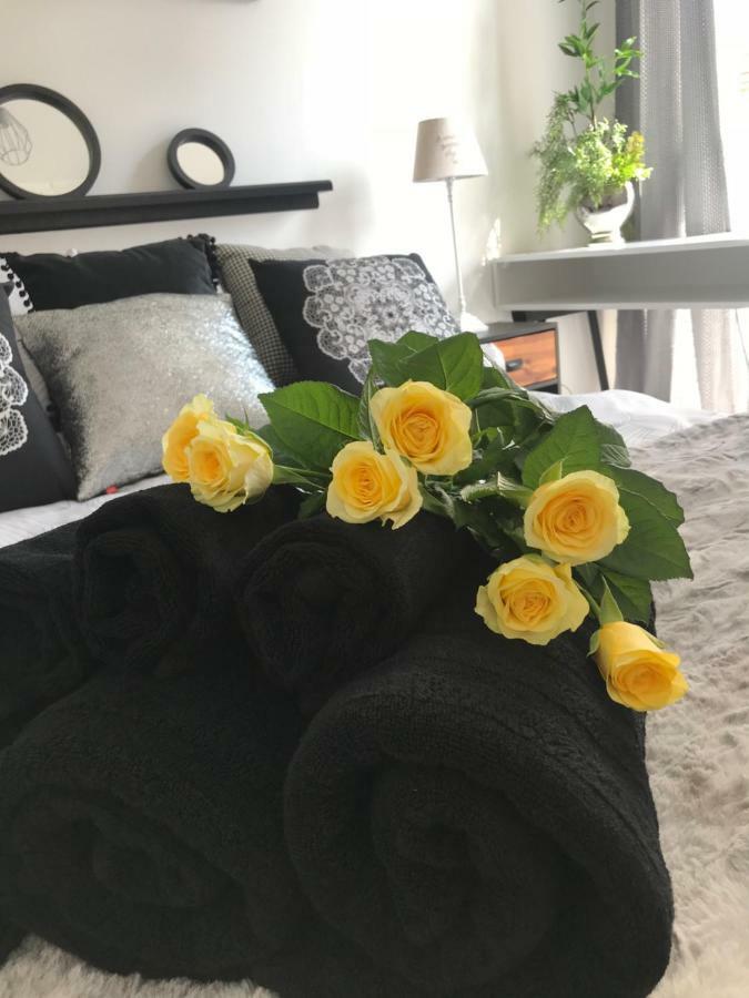 ורשה Good Time Apartment Business Center מראה חיצוני תמונה